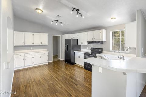 5266 E Golden Hill Rd, Globe, AZ 85501 photo 9