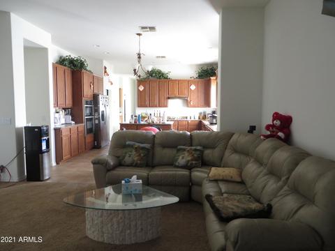 987 E Lodgepole Dr, Gilbert, AZ 85298 photo 3