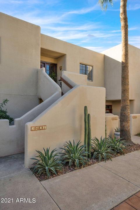 2907 E Keim Dr, Phoenix, AZ 85016 photo 4