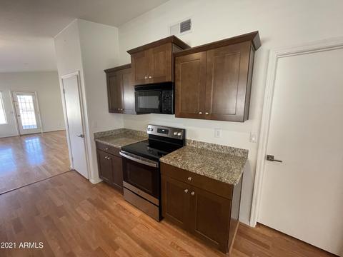 751 S Sequoia Dr, Gilbert, AZ 85296 photo 4