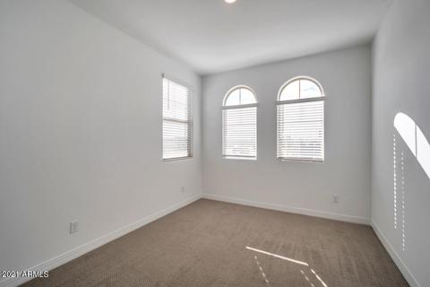 2372 E Kelly Dr, Gilbert, AZ 85298 photo 8