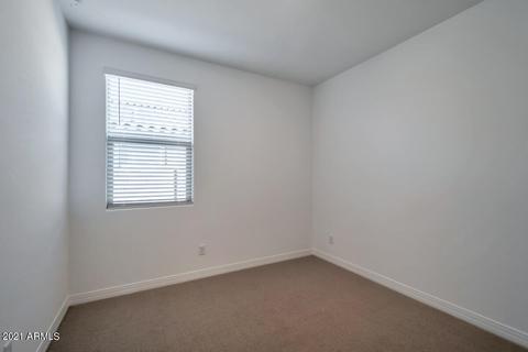 2372 E Kelly Dr, Gilbert, AZ 85298 photo 10