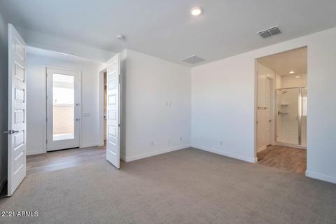 2372 E Kelly Dr, Gilbert, AZ 85298 photo 12
