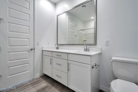 2372 E Kelly Dr, Gilbert, AZ 85298 photo 7