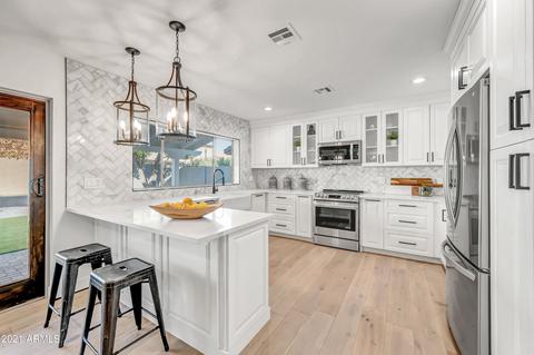 1406 E Bayview Dr, Tempe, AZ 85283 photo 4