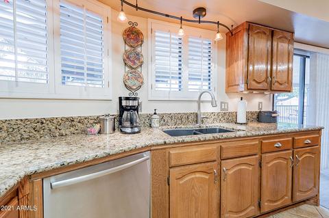 6916 E Gary Cir, Mesa, AZ 85207 photo 14