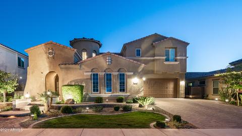 2207 E Lindrick Dr, Gilbert, AZ 85298 photo 1
