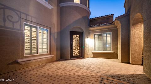 2207 E Lindrick Dr, Gilbert, AZ 85298 photo 7