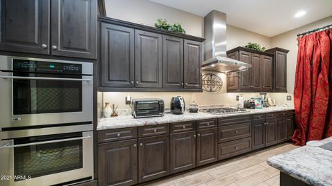 2207 E Lindrick Dr, Gilbert, AZ 85298 photo 13