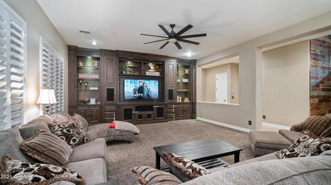 2207 E Lindrick Dr, Gilbert, AZ 85298 photo 19