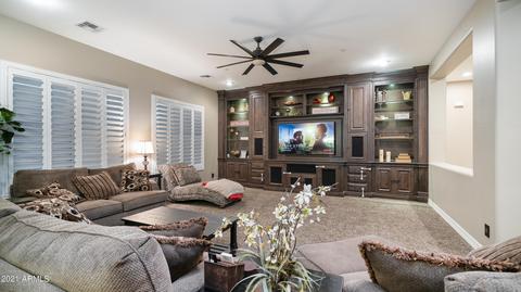 2207 E Lindrick Dr, Gilbert, AZ 85298 photo 18