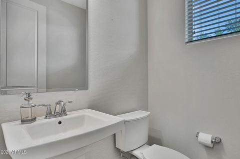 2853 E Sands Dr, Phoenix, AZ 85050 photo 18