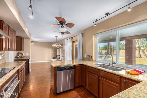 310 Eugie Ave, Phoenix, AZ 85022 photo 18