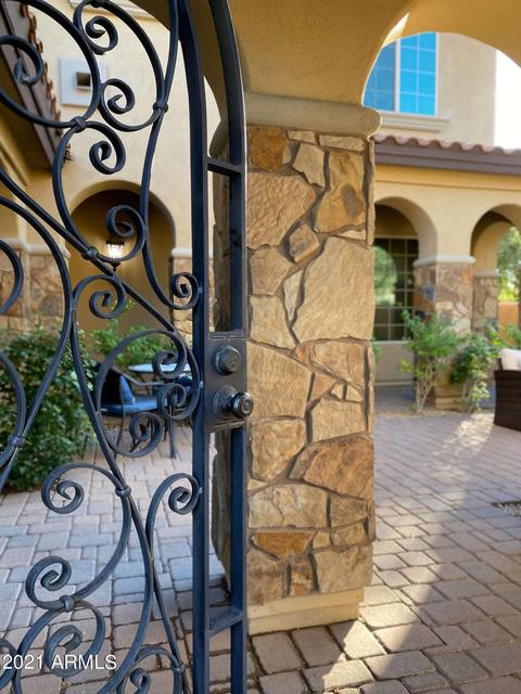 1209 E Moss St, Phoenix, AZ 85020 photo 2