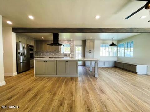 332 Elm St, Phoenix, AZ 85012 photo 4