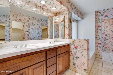 5449 E Calle Del Medio --, Phoenix, AZ 85018 photo 13