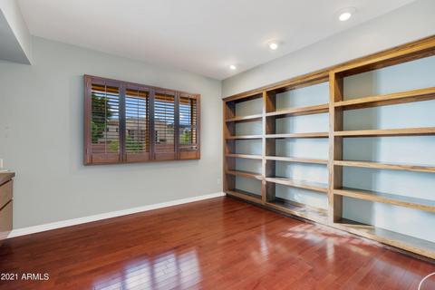 5449 E Calle Del Medio --, Phoenix, AZ 85018 photo 11