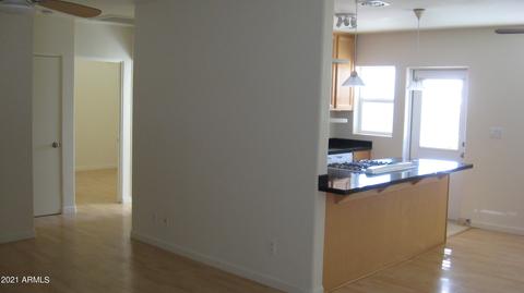 33 E Carol Ave, Phoenix, AZ 85020 photo 3