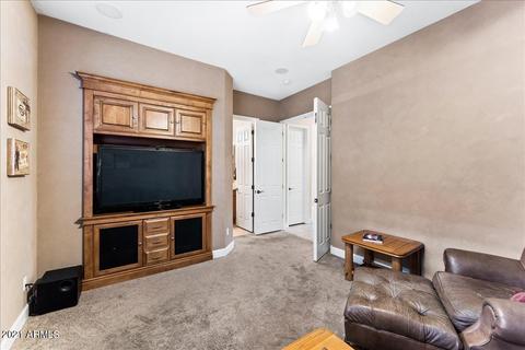 217 E Desert Wind Dr, Phoenix, AZ 85048 photo 12