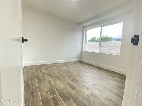 759 N 65th Pl, Mesa, AZ 85205 photo 7
