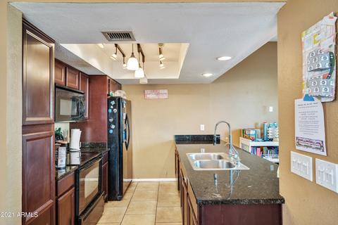 723 E Villa Rita Dr, Phoenix, AZ 85022 photo 2