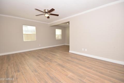 527 E Whitton Ave, Phoenix, AZ 85012 photo 8