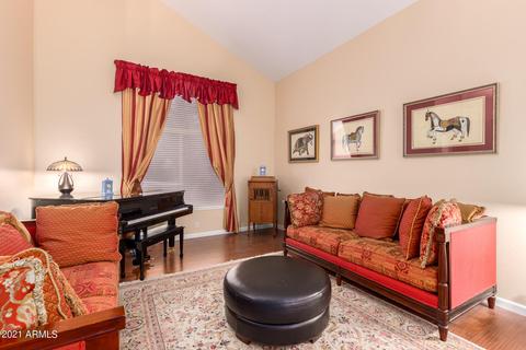 4549 E Ramuda Dr, Phoenix, AZ 85050 photo 8