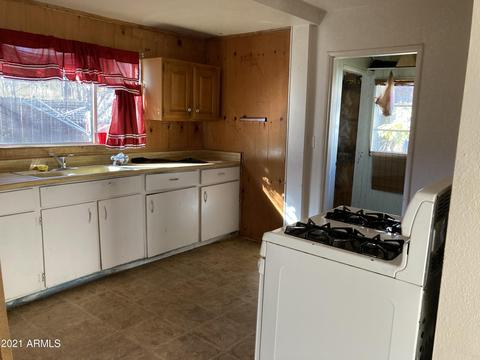 12821 E Central Ave, Mayer, AZ 86333 photo 9