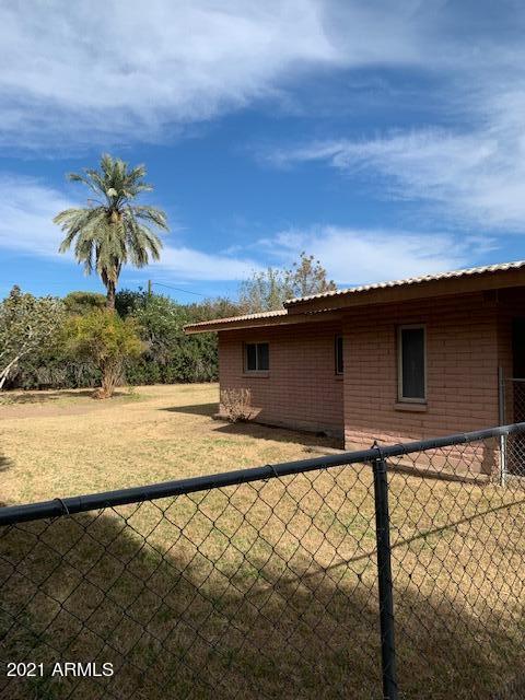 104 E Clanton Ave, Buckeye, AZ 85326 photo 17