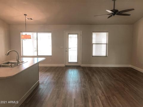 4704 E Rowel Rd, Phoenix, AZ 85050 photo 7