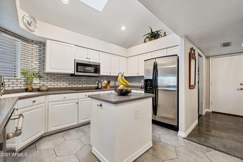1634 E Waltann Ln, Phoenix, AZ 85022 photo 13