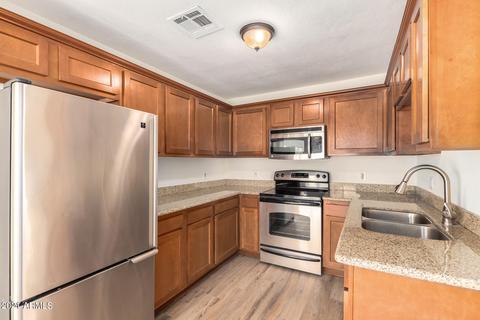 3225 Earll Dr, Phoenix, AZ 85018 photo 16