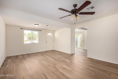 3225 Earll Dr, Phoenix, AZ 85018 photo 5