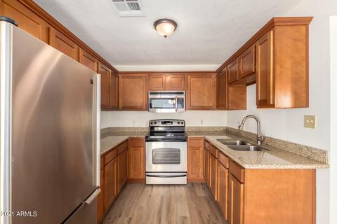 3225 Earll Dr, Phoenix, AZ 85018 photo 14