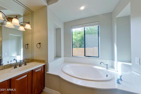 992 W Calypso Ct, Gilbert, AZ 85233 photo 39