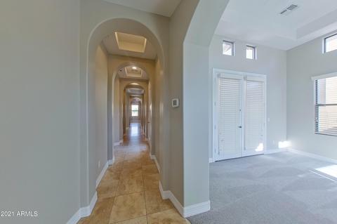 992 W Calypso Ct, Gilbert, AZ 85233 photo 3