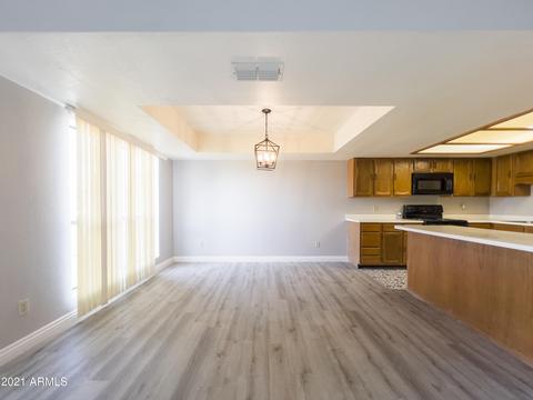 8344 N 21st Dr #I209, Phoenix, AZ 85021 photo 2