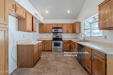 1214 E Todd Dr, Tempe, AZ 85283 photo 2