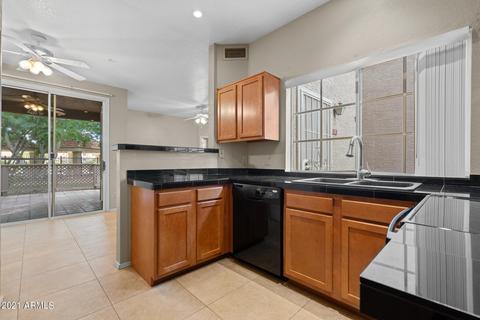 1633 E Lakeside Dr #8, Gilbert, AZ 85234 photo 14
