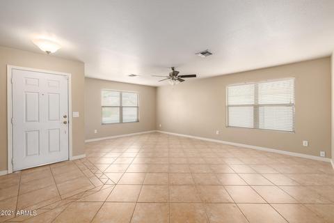 3553 E Trigger Way, Gilbert, AZ 85297 photo 4