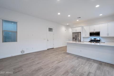 2523 E Ibis St, Gilbert, AZ 85297 photo 7