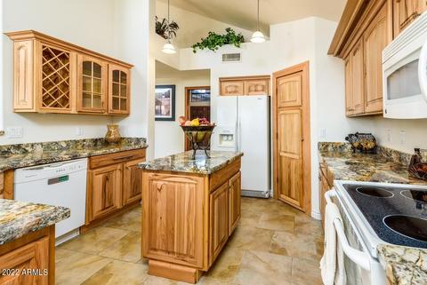 513 E Hearne Way, Gilbert, AZ 85234 photo 13