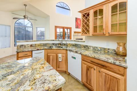 513 E Hearne Way, Gilbert, AZ 85234 photo 16