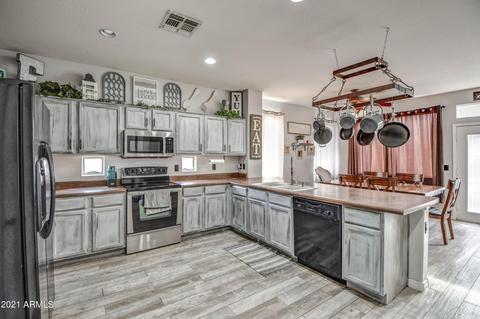 3329 E Powell Ct, Gilbert, AZ 85298 photo 14