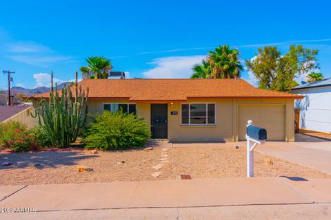 1102 E Orchid Ln, Phoenix, AZ 85020 photo 1