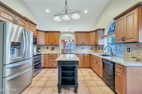 2322 E Granite View Dr, Phoenix, AZ 85048 photo 2