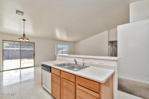2843 W Garden Cir, Apache Junction, AZ 85120 photo 5