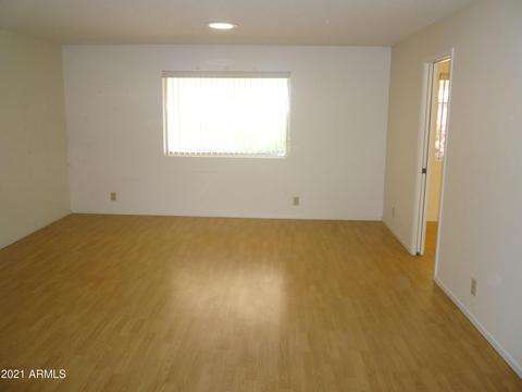 411 S Reseda --, Mesa, AZ 85206 photo 4