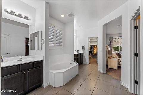 2690 E Saddlebrook Rd, Gilbert, AZ 85298 photo 12