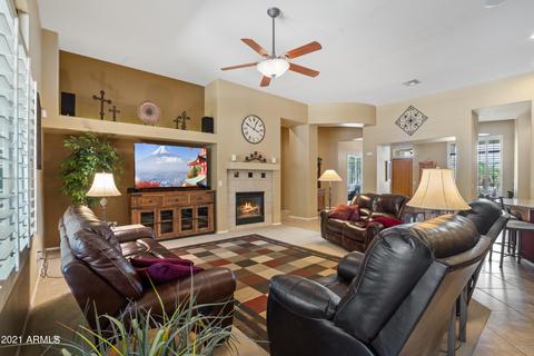 6450 S Crestview Ct, Gilbert, AZ 85297 photo 7